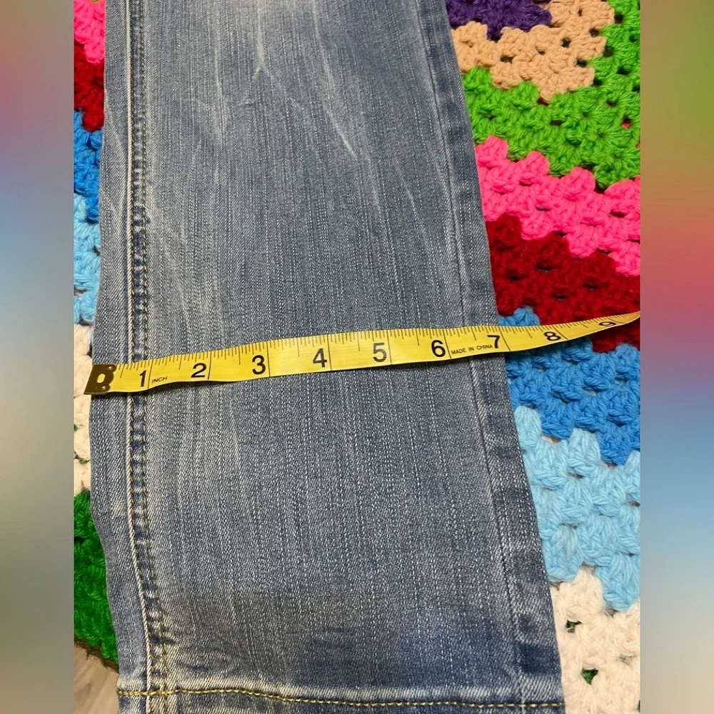 American Eagle Outfitters Active Flex Light Wash Distressed Skinny Jeans - Picture 6 of 6